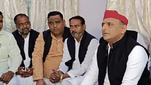Akhilesh Yadav disenchanted with Azamgarh? Signs of fighting Kannauj