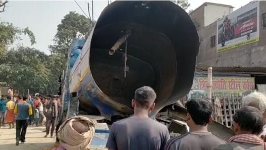 petrol tanker blast in Hajipur-Muzaffarpur NH 22