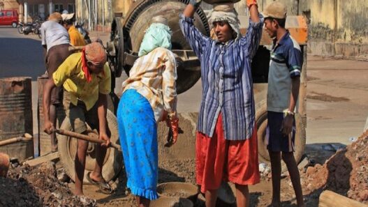 Labor scam of Delhi government