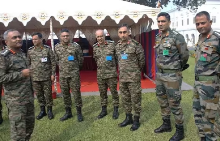 Army Chief General Manoj Pandey met soldiers on LAC