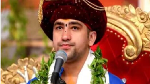 Dhirendra Krishna Shastri