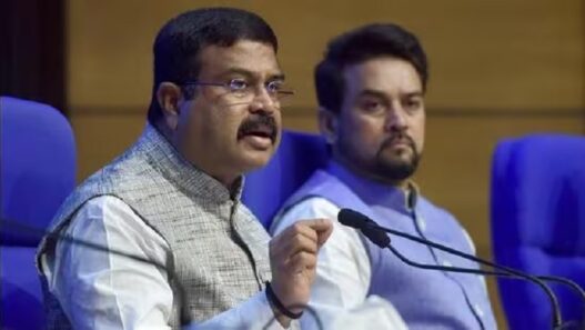 Anurag Thakur dharmendra pradhan