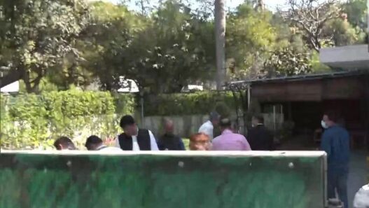 CBI interrogation of Lalu Yadav in land for job scam