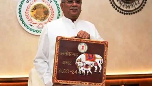 CM Bhupesh Baghel presented the trust budget of Chhattisgarh