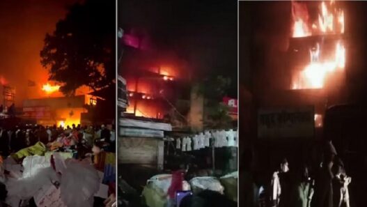 fire in Kanpur readymade market