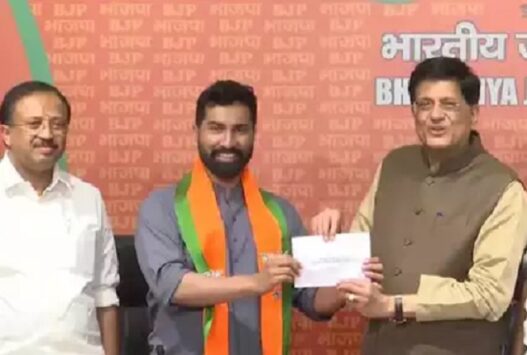 AK Antony son Anil Antony joins BJP