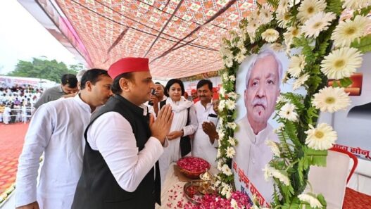 Akhilesh Yadav in santkabir nagar