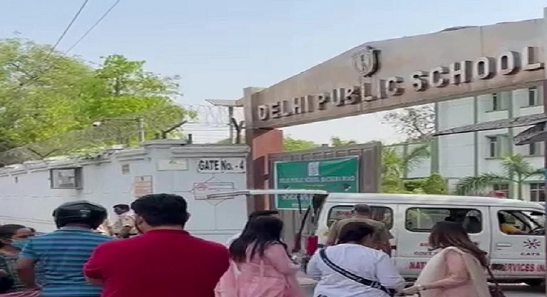 Bomb threat created stir in DPS Delhi