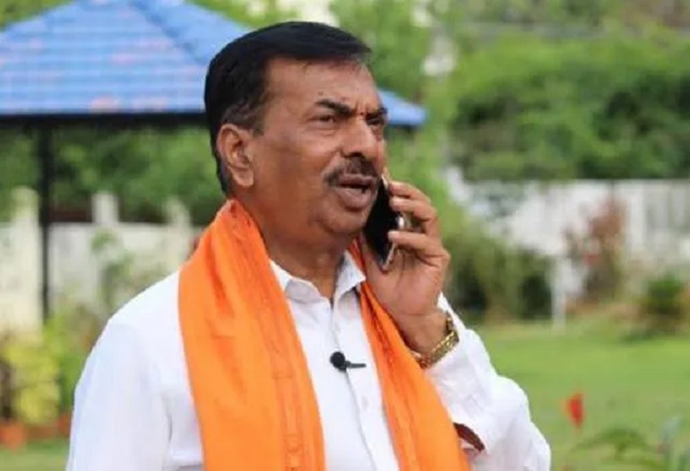 Karnataka BJP MLC Manjunath resigns