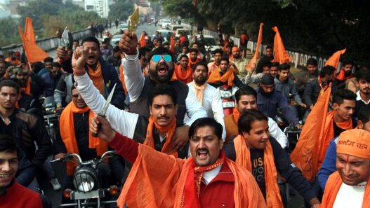 Congress promise to ban Bajrang Dal