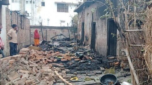 Fierce fire in the house in Muzaffarpur