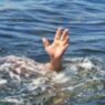 Five children drowned in Yamuna river and one saved but a died, searching for other three