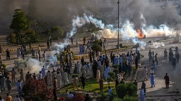 Violent protests in several cities in Pakistan due to Imran Khan arrest