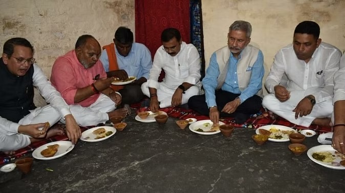 Foreign Minister S Jaishankar in Varansi