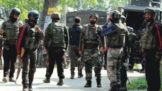 Five OGWs of Lashkar-e-Taiba arrested in Badgam