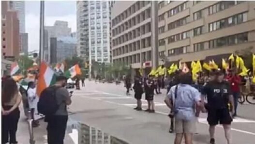 Indians gave a befitting reply to Khalistani supporters
