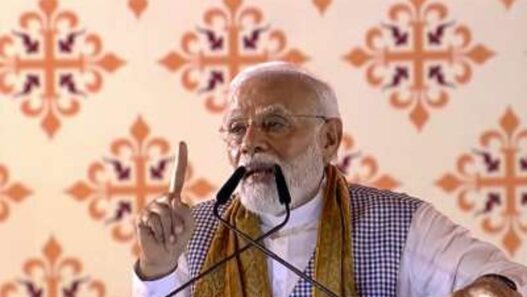 PM Modi lashed out at KCR