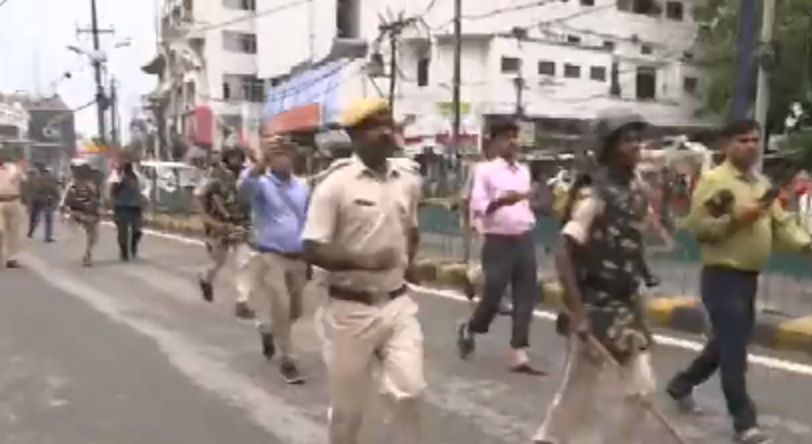 police lathicharged in Bihar