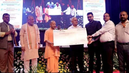 CM Yogi said in the fellowship program