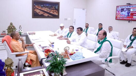 RLD MLAs hold mass meeting with CM Yogi, political discussions begin