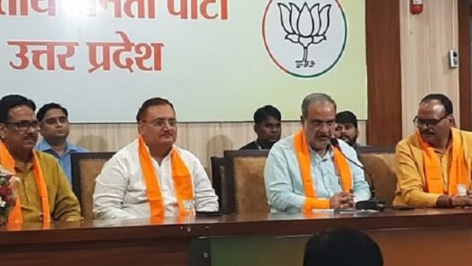 SP leader and former MLA Umesh Pandey joins BJP