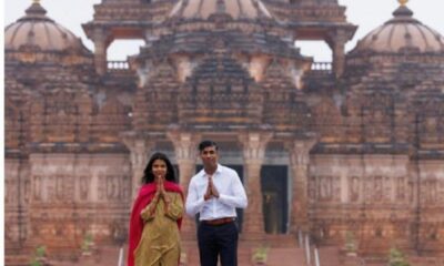 British PM worshiped at Akshardham temple with his wife