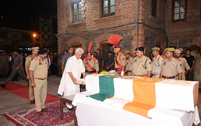 Martyr DSP Humayun Bhat laid to rest