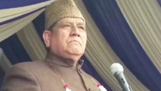 Mohammad Akbar Lone should apologize for saying Pakistan Zindabad