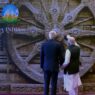 PM Modi show Konark Chakra by holding hands of Biden in G20