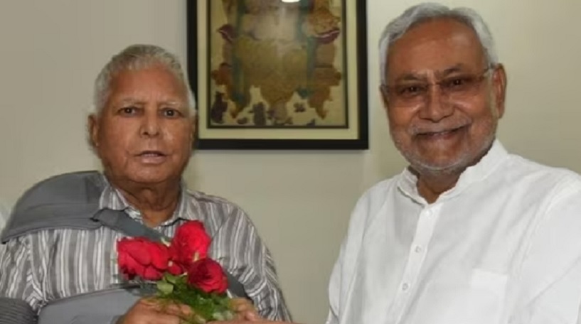 Signs of big political upheaval, Nitish reached JDU office to meet Lalu