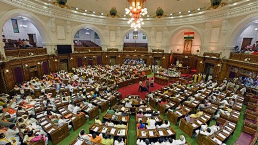 Special session will be called to discuss the economy of Uttar Pradesh Vidhan Mandal