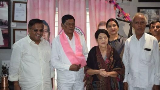 Chhattisgarh Congress got a big blow before the elections, Saraipali MLA joined JCCJ.