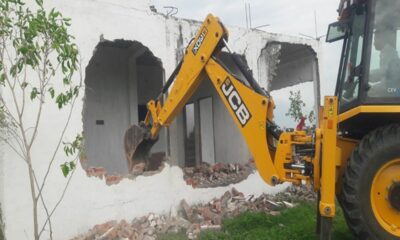 Bulldozer runs on four illegal colonies in Bareilly