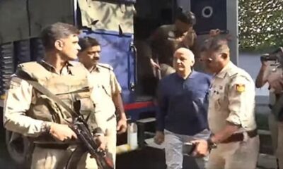 Manish Sisodia came to meet his sick wife