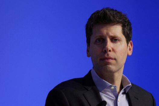 Sam Altman returns to OpenAI