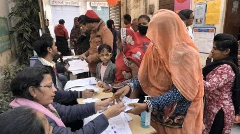 Voting continues in Rajasthan