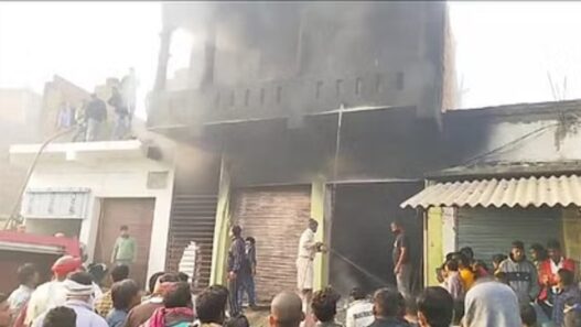 massive fire in Motihari