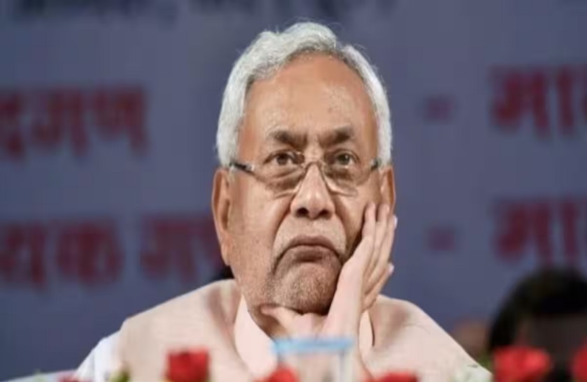 Even after taking over the command of JDU Nitish faces these 2 big challenges