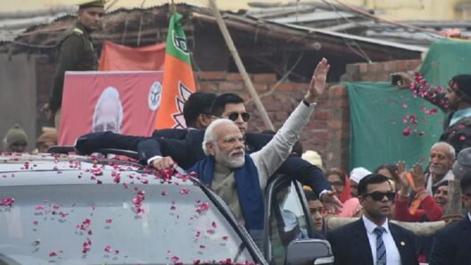 PM Modi road show in Ayodhya