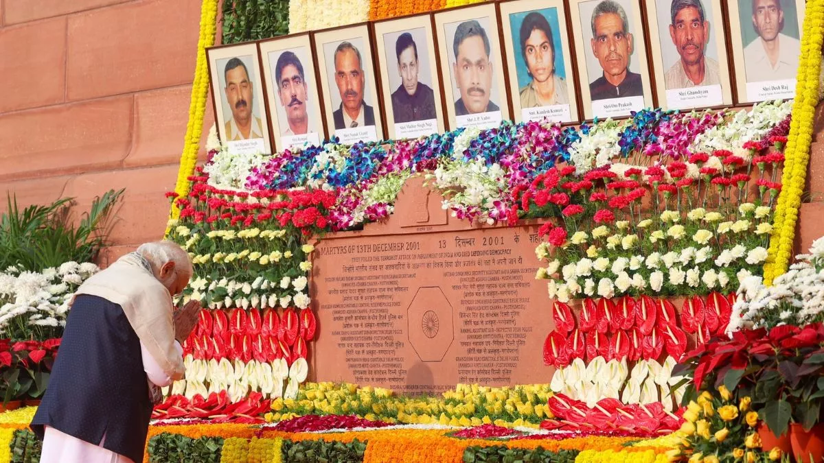 Today is the 22nd anniversary of the attack on Parliament, PM Modi paid tribute to the martyrs.