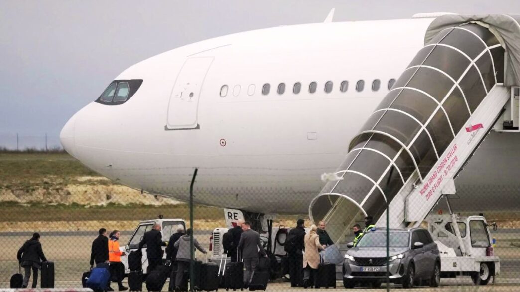 Plane stopped in France on suspicion of human trafficking reaches Mumbai