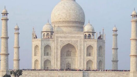 Bar code being installed on Taj Mahal