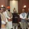 Nitish Kumar met Governor along with NDA leaders