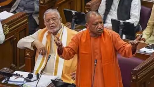 CM Yogi invited MLAs to visit Ayodhya