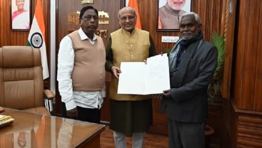 Champai Soren took oath as Jharkhand CM