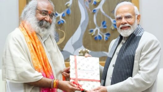 'Modi ji is blessed by divine power', Congress leader Pramod Krishnam becomes PM's fan after meeting him