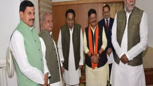 Kamal Nath joining BJP
