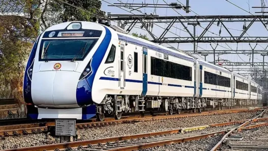 Railways in the budget: Three new rail corridors, 40 thousand old coaches will be replaced like Vande Bharat